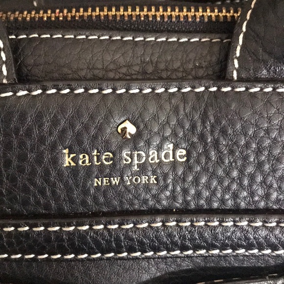 Kate Spade black textured leather shoulder bag. - Picture 2 of 5